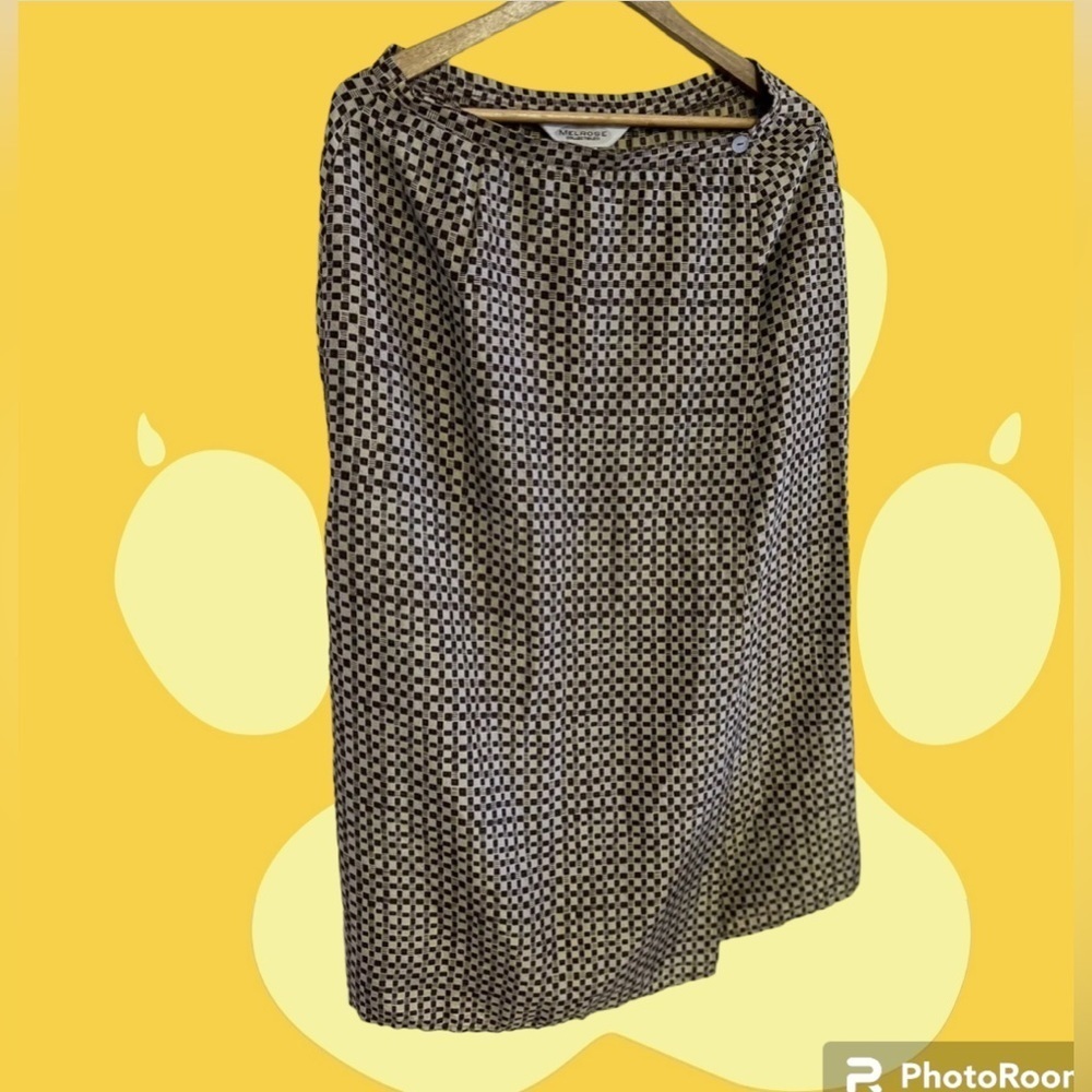 Melrose Floral Collectible Maxi Skirt 100% Silk stamp Two Buttons Vintage brown